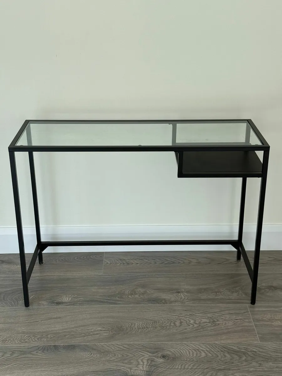 Office Desk - Image 1