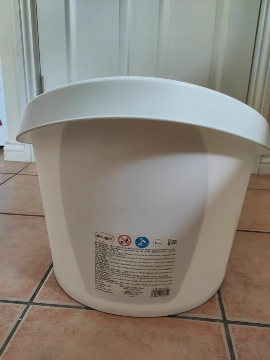 Shnuggle Toddler Bath Tub - Image 4