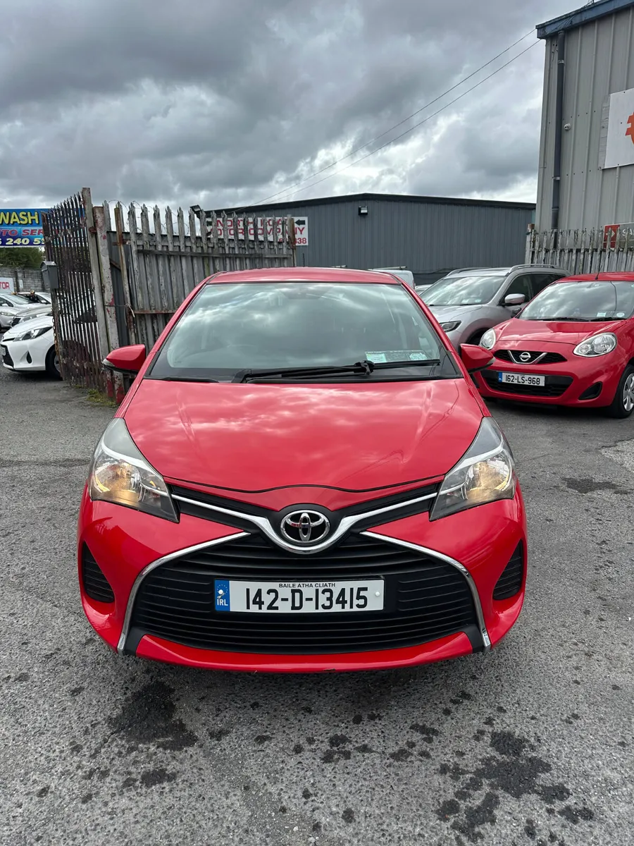Toyota Yaris 1.0 Petrol NCT TAX - Image 3