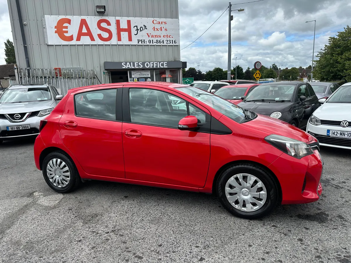 Toyota Yaris 1.0 Petrol NCT TAX - Image 4