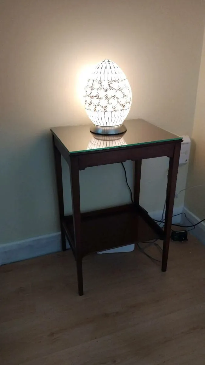TWO MATCHING LAMP / SIDE TABLES - Image 1