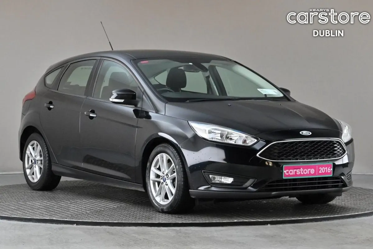 Ford Focus 1.0 Style Ecoboost Turbo 100BHP 5spd - Image 1