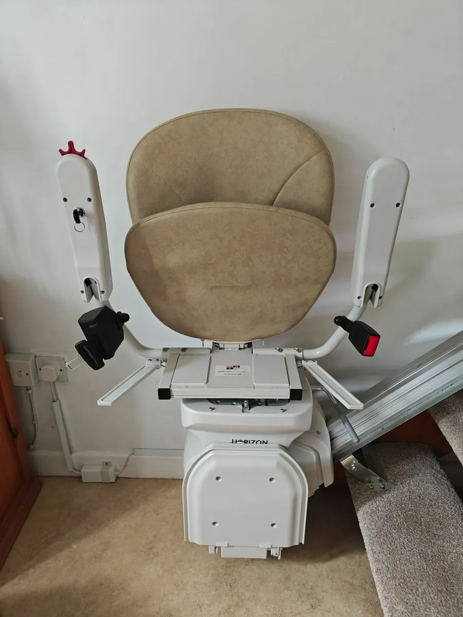 Stair lift - Image 1