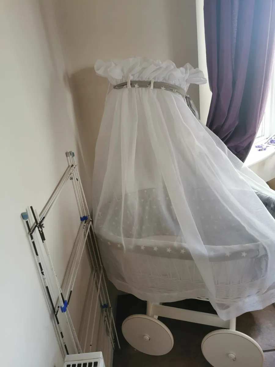 Moses basket - Image 2