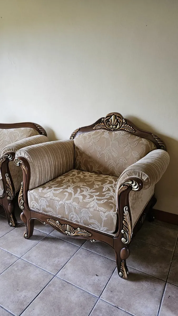 Couch and 2 Chairs - Image 1