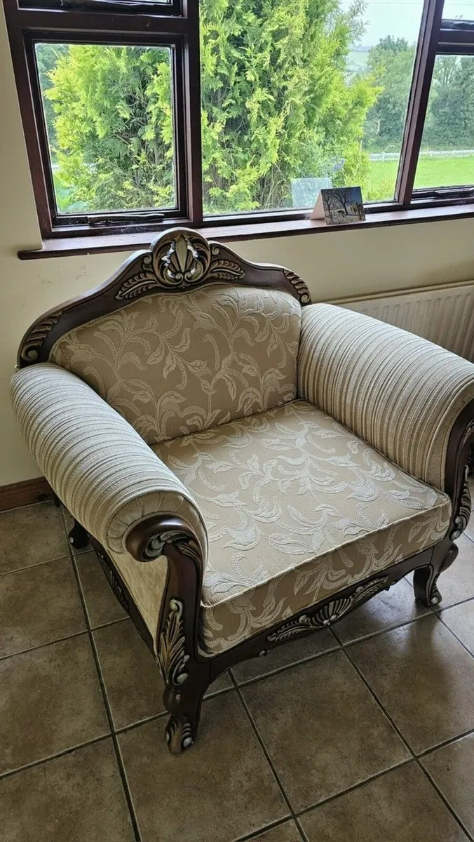 Couch and 2 Chairs - Image 3