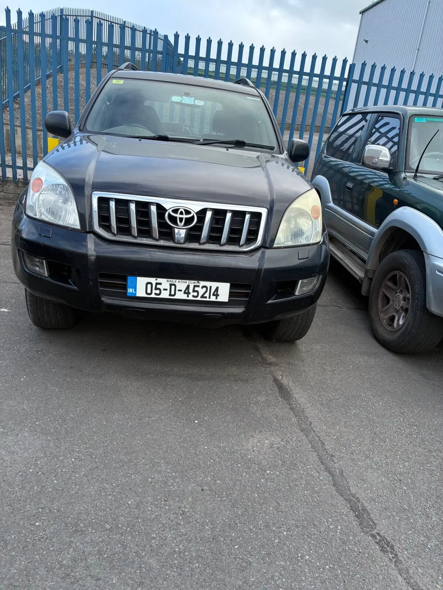 Toyota Land Cruiser 2005 - Image 1