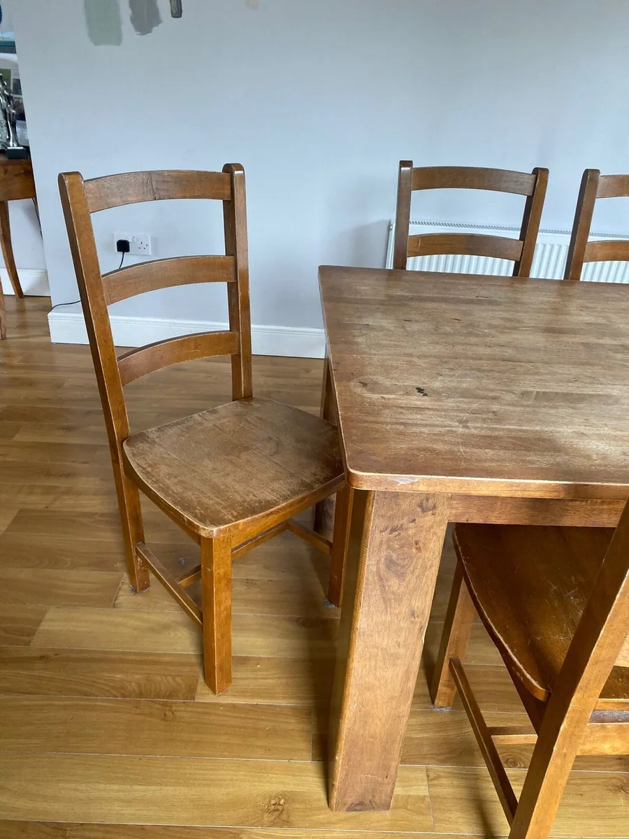 Dining tale and chairs - Image 4