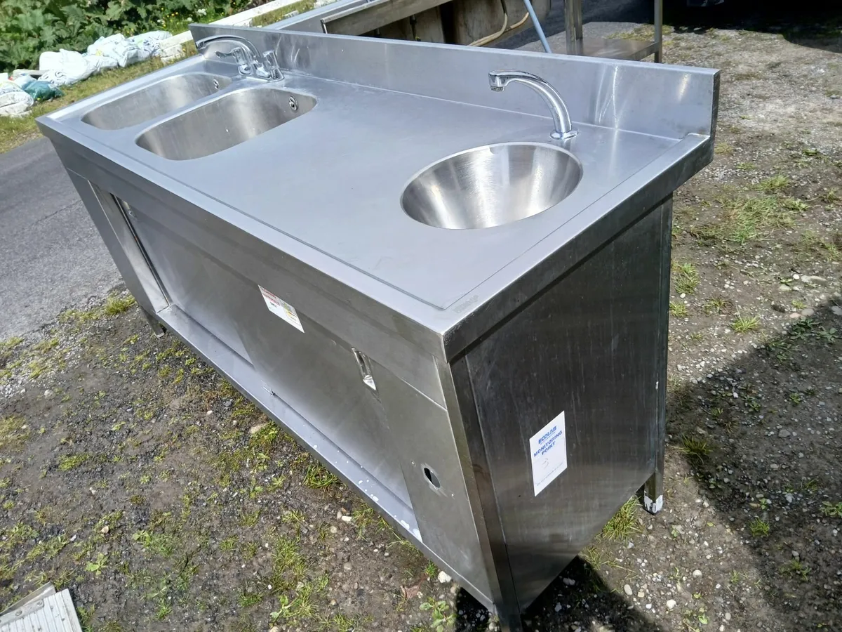 Stainless steel cabbinet sink unit delivered - Image 2