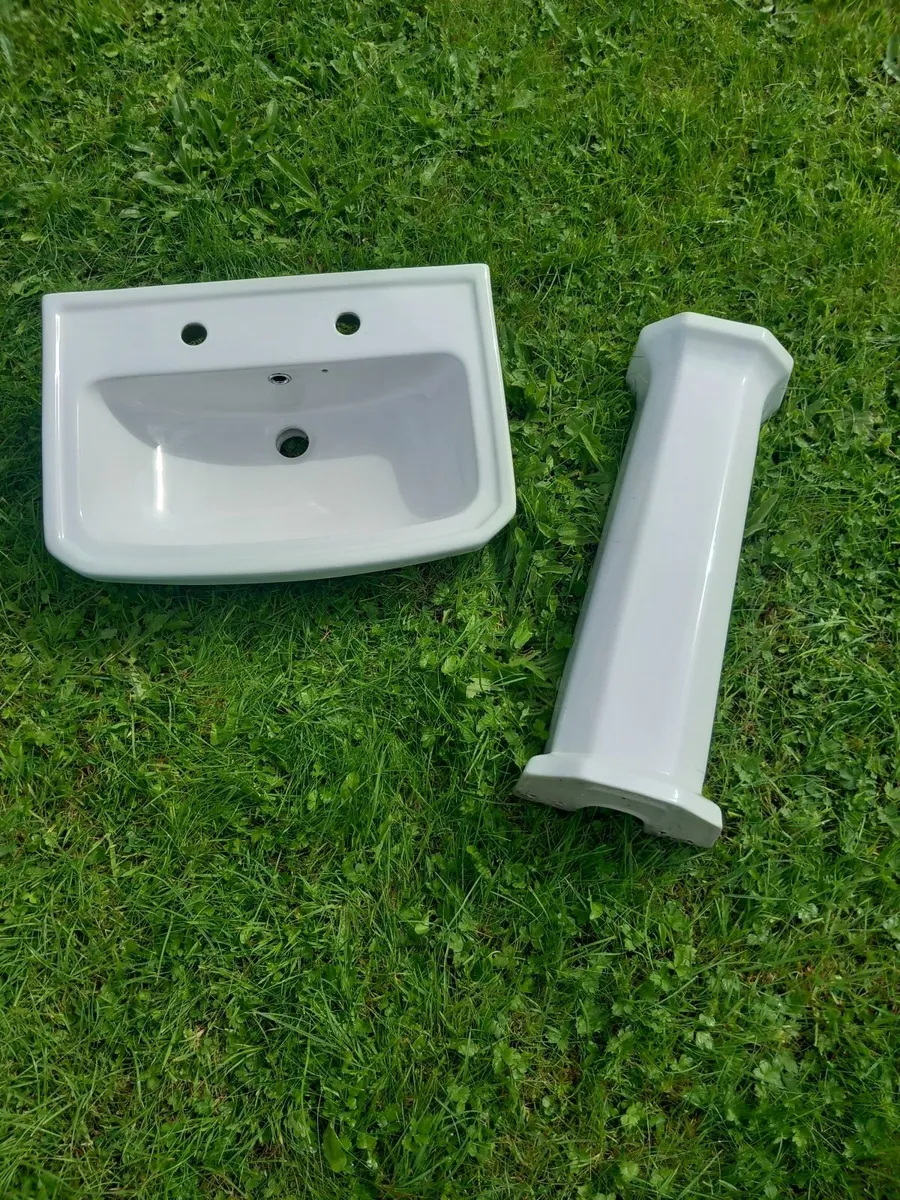 Bathroom Sink - Image 1