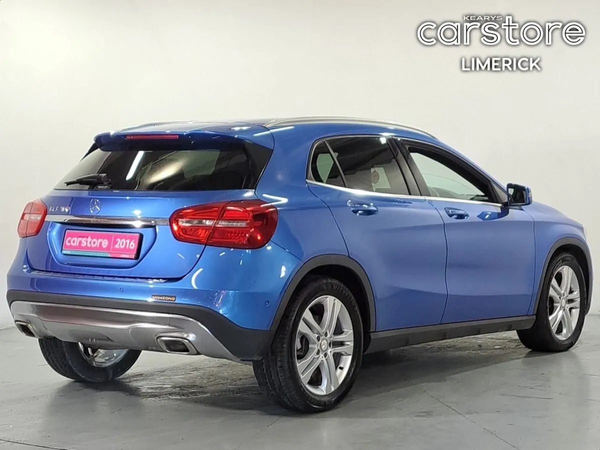 Mercedes-Benz GLA Class GLA 180 Auto 5DR - Image 3
