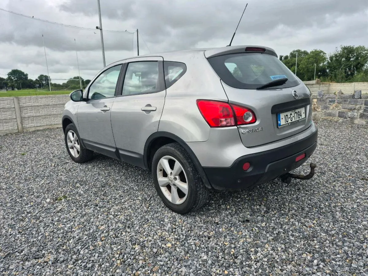 2010 nissan qashqui - Image 2