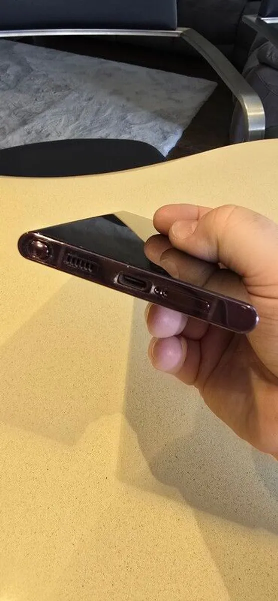 Samsung S22 Ultra - Image 2