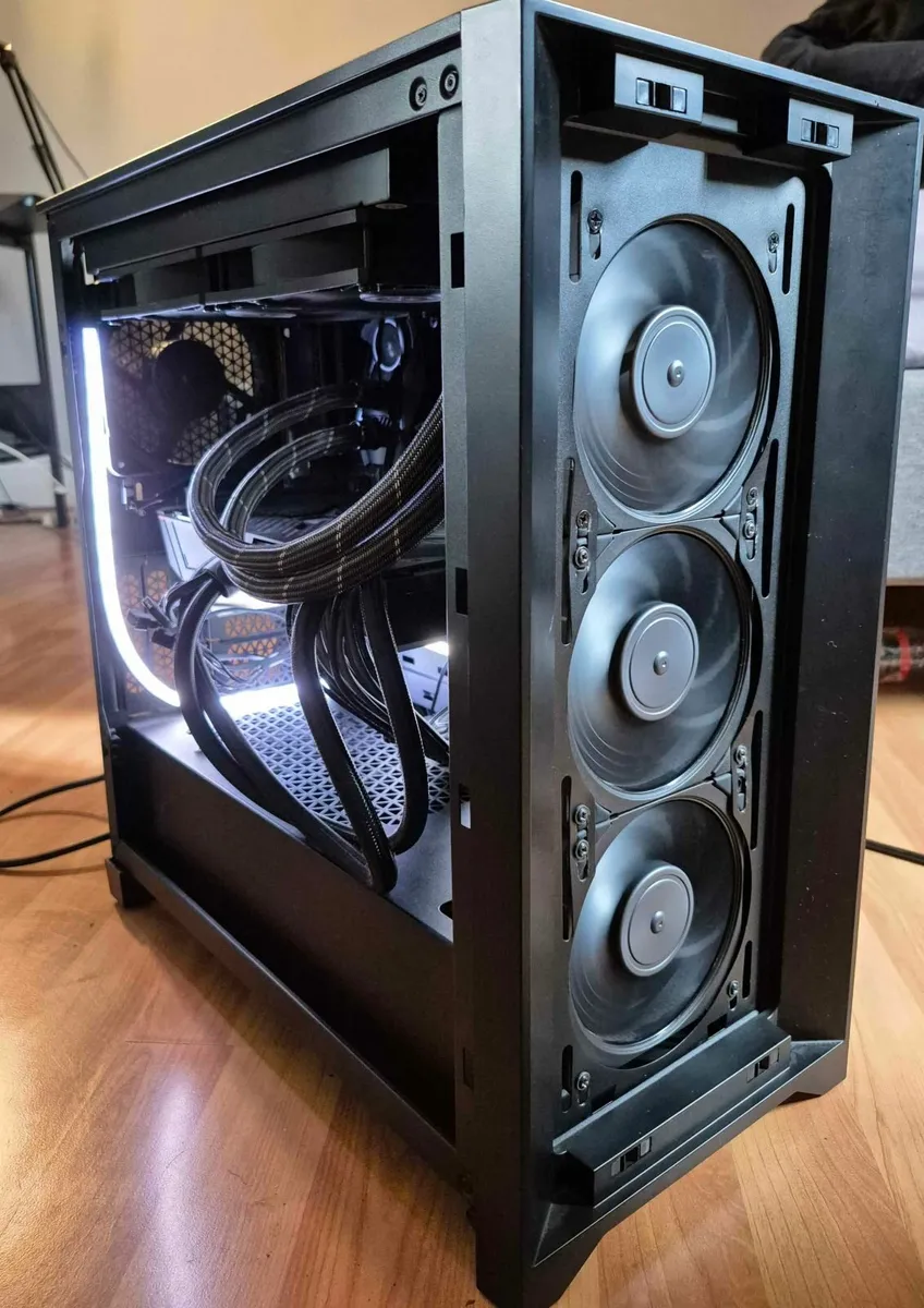 12700KF/RX 6900 XT/32gb RAM Gaming PC - Image 2