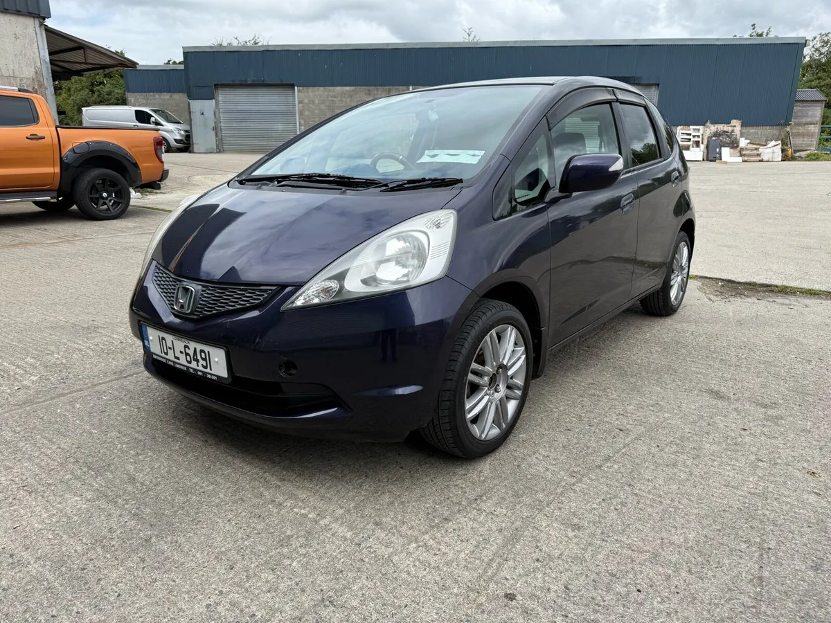 2010 Honda Fit Jazz Auto 1.3 Fresh NCT - Image 1
