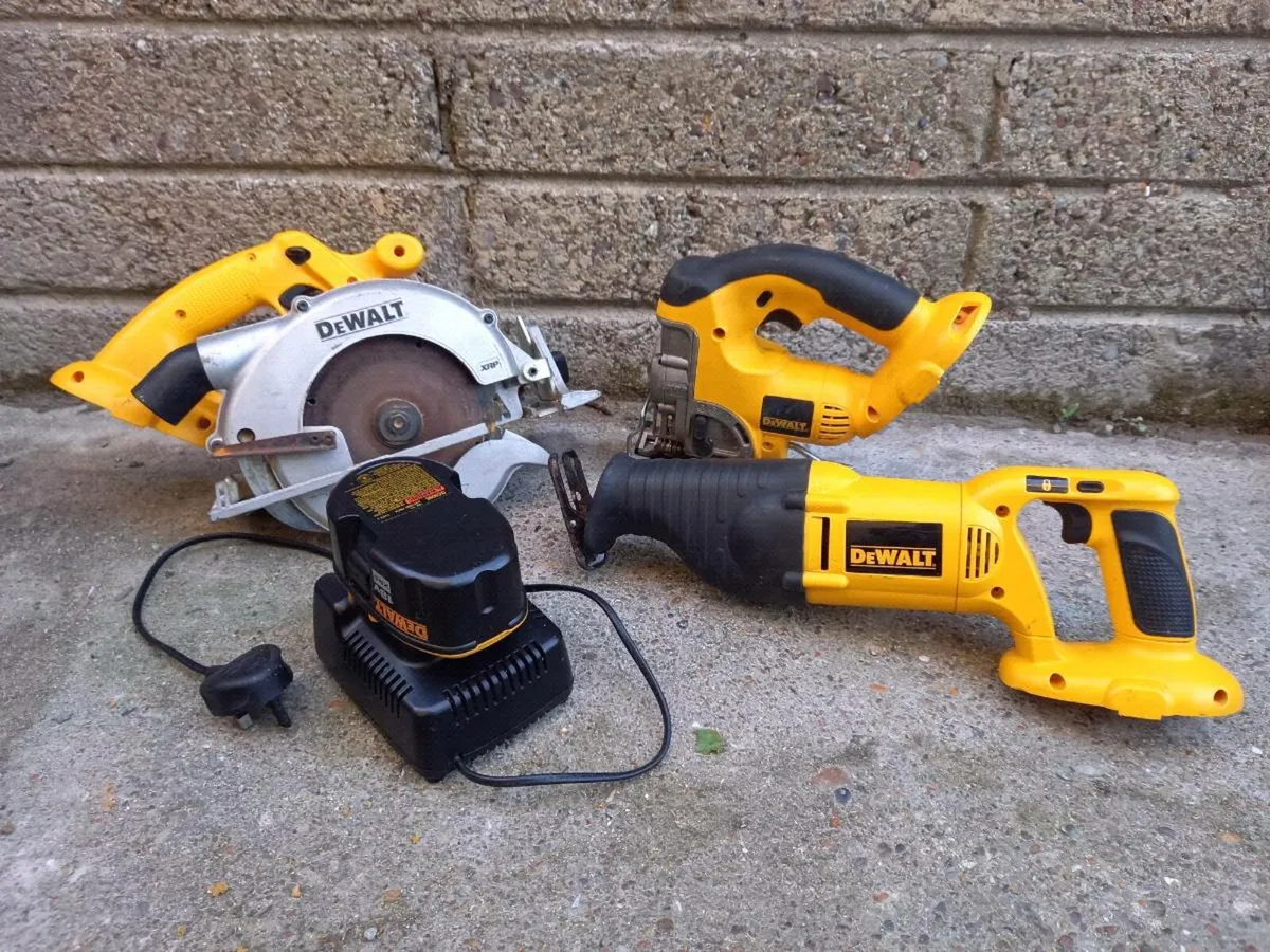 DeWalt 18v Cordless Saws - Image 1