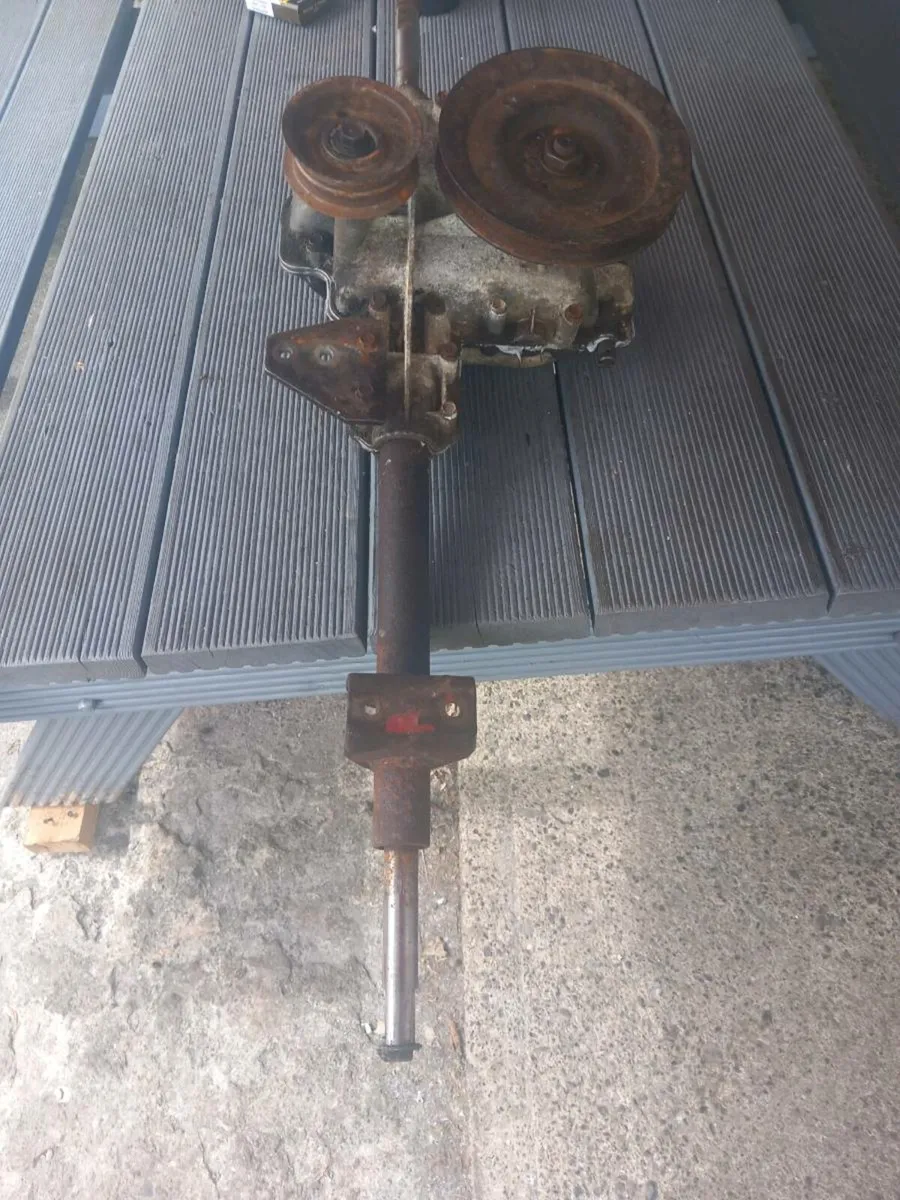 GUTBROD/M.T.D transmission for sale - Image 2