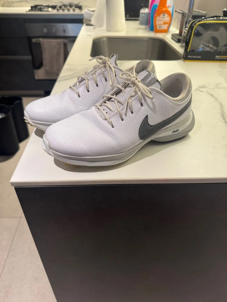 Nike Men’s Air Zoom Victory Tour 3 Golf Shoes - Image 3