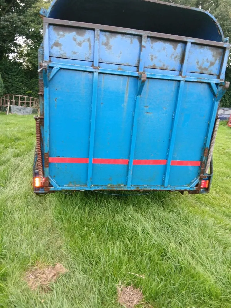Cattle trailer - Image 4