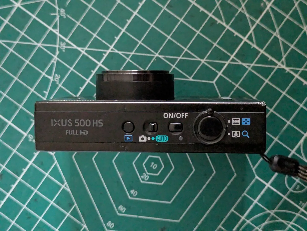 Canon IXUS 500 HS digital ultra compact camera - Image 2