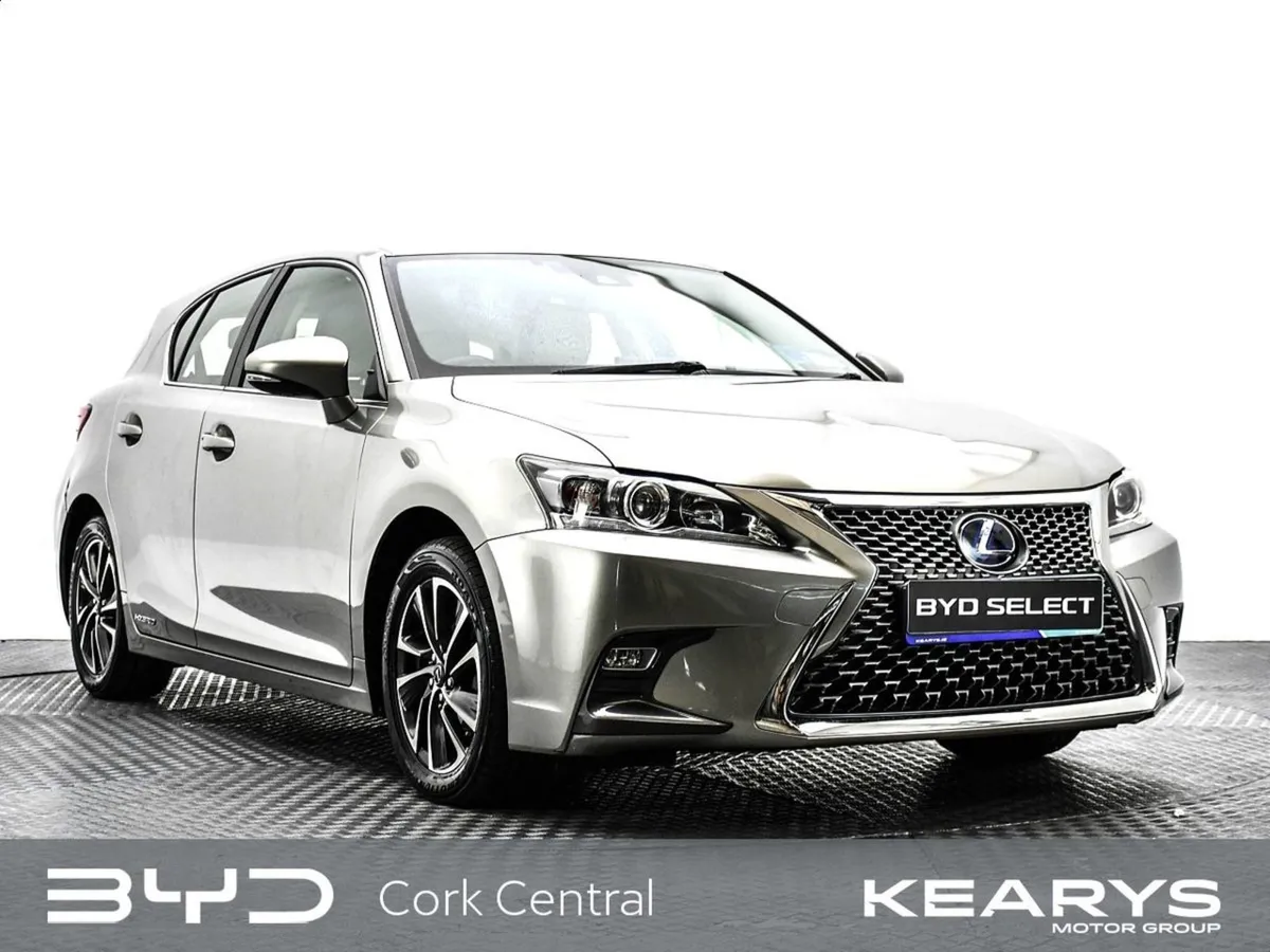 Lexus CT 200H Executive My18 - Image 1