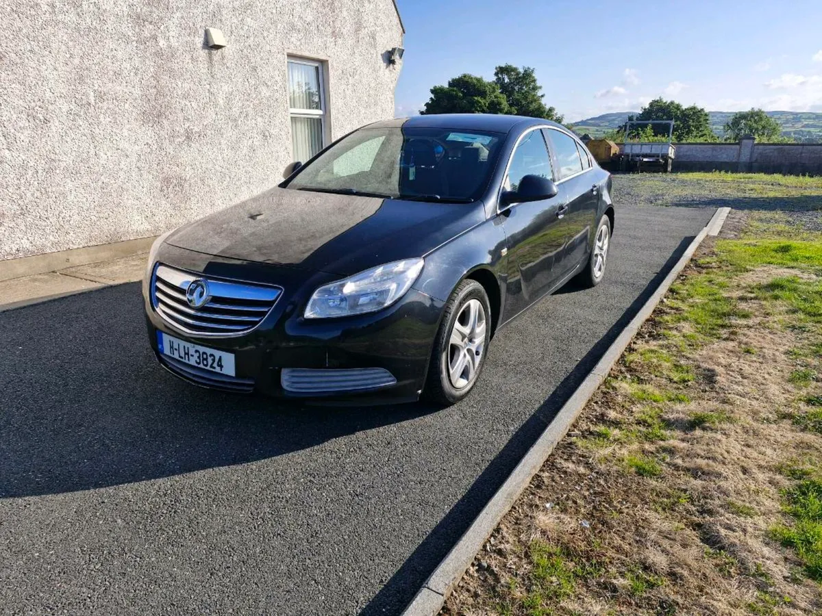 Vauxhall Insignia - Image 3