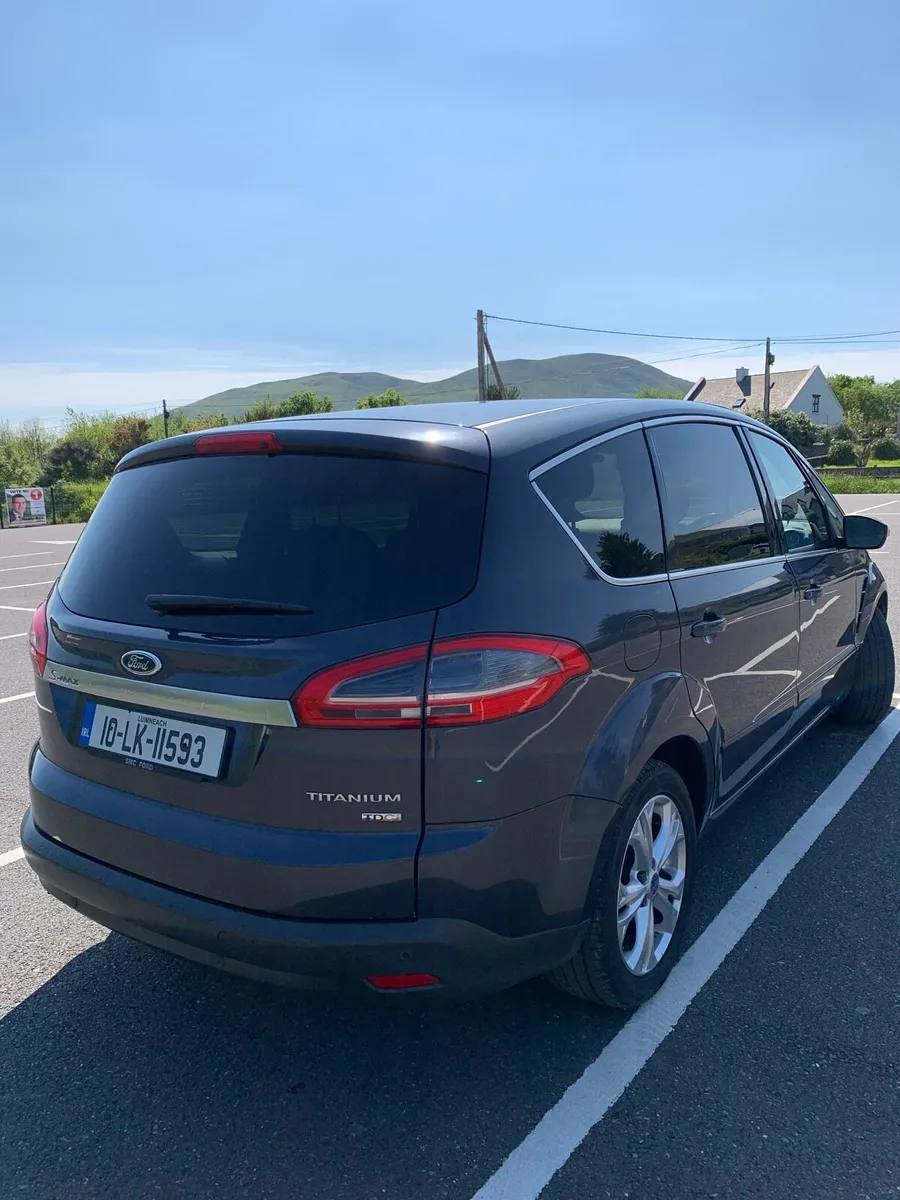 Ford S-Max TITANIUM - Image 3
