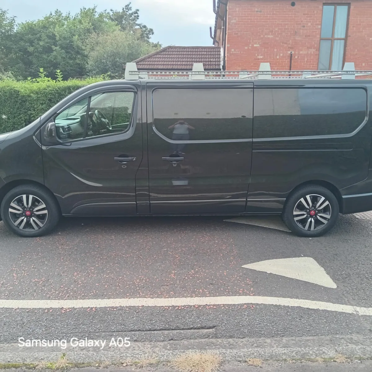 2024 Renault traffic £21500 no vat - Image 3