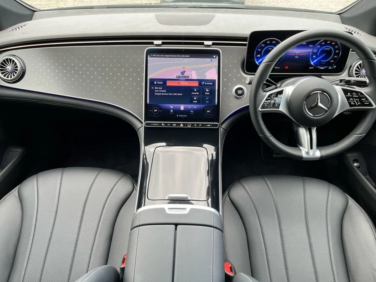 Mercedes-Benz EQE 300 Sport Edition - Image 4