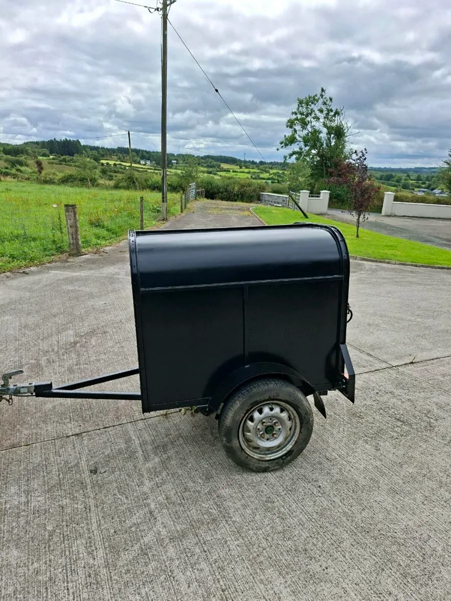 Dog/camping/small livestock trailer - Image 2