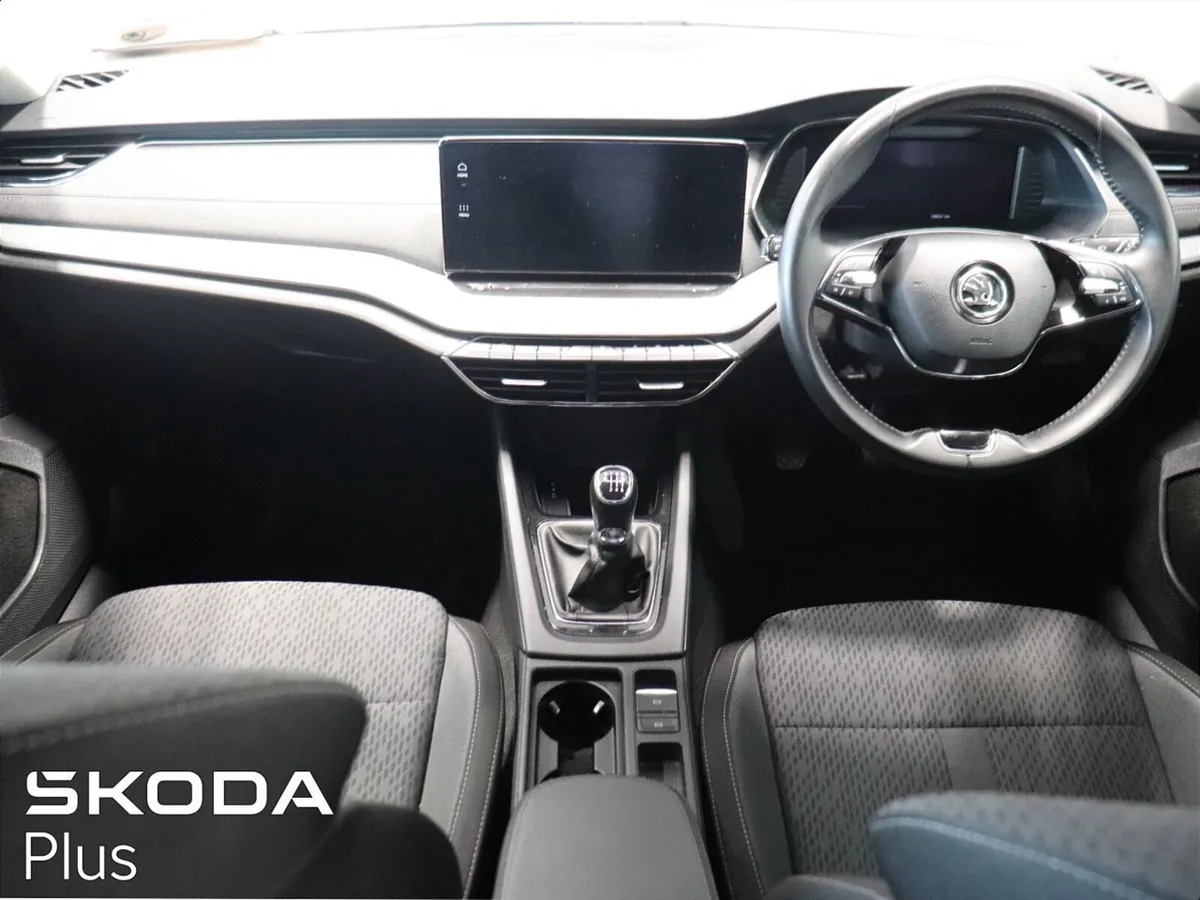Skoda Octavia 2.0 TDI STYLE - Image 2