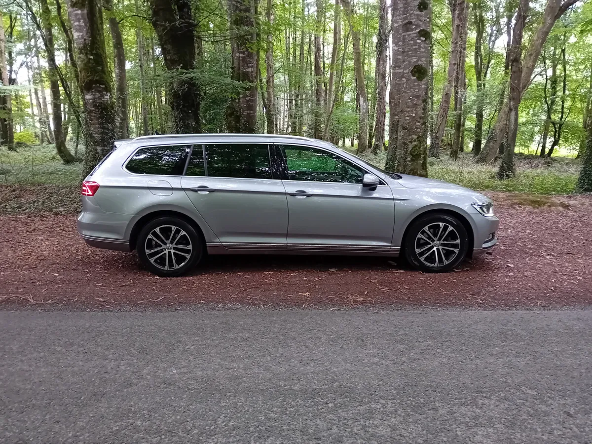 181 VW PASSAT 2.0 TDI 150 BHP 6SP EST H/LINE 1 OWR - Image 4