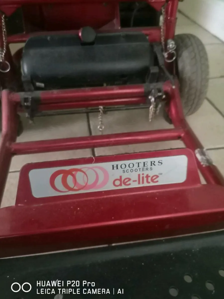 Mobility scooter - Image 1