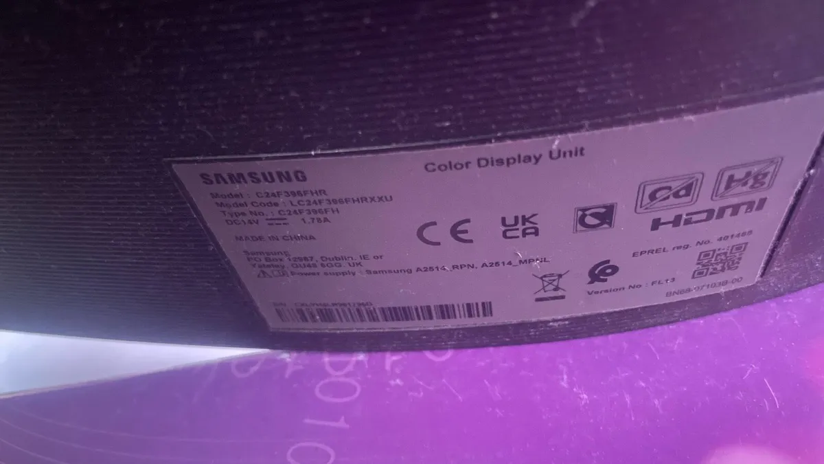 Samsung 24” curved monitor C24F396FHR - Image 2