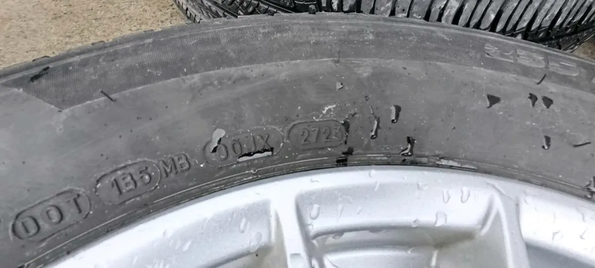 Wheels for Jaguar 235/65 r18 with tyres - Image 3