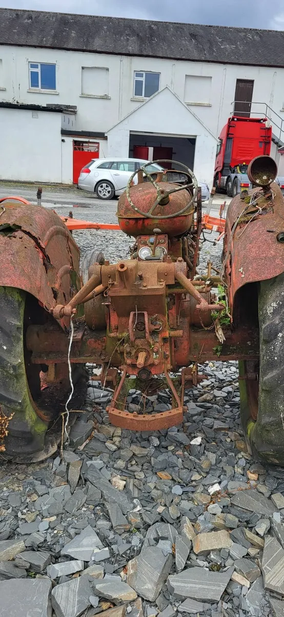 Nuffield tractor - Image 3
