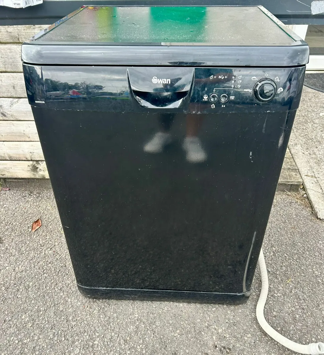 Dishwasher - Image 3