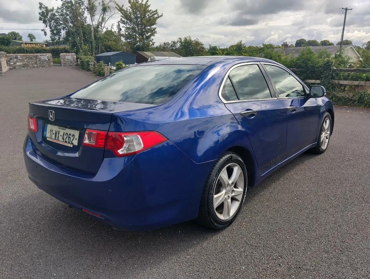 Honda Accord EX. New NCT. Fabulous Machine. - Image 4