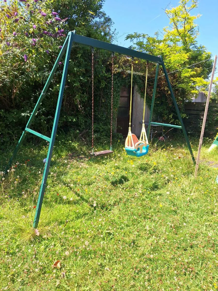 Swing - Image 1