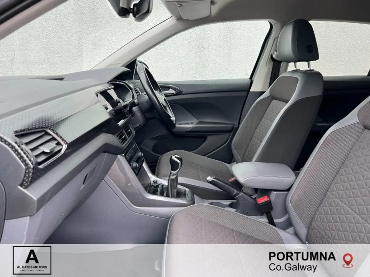 Volkswagen T-Cross Style 1.6 TDI 95bhp nct 8/27 - Image 4