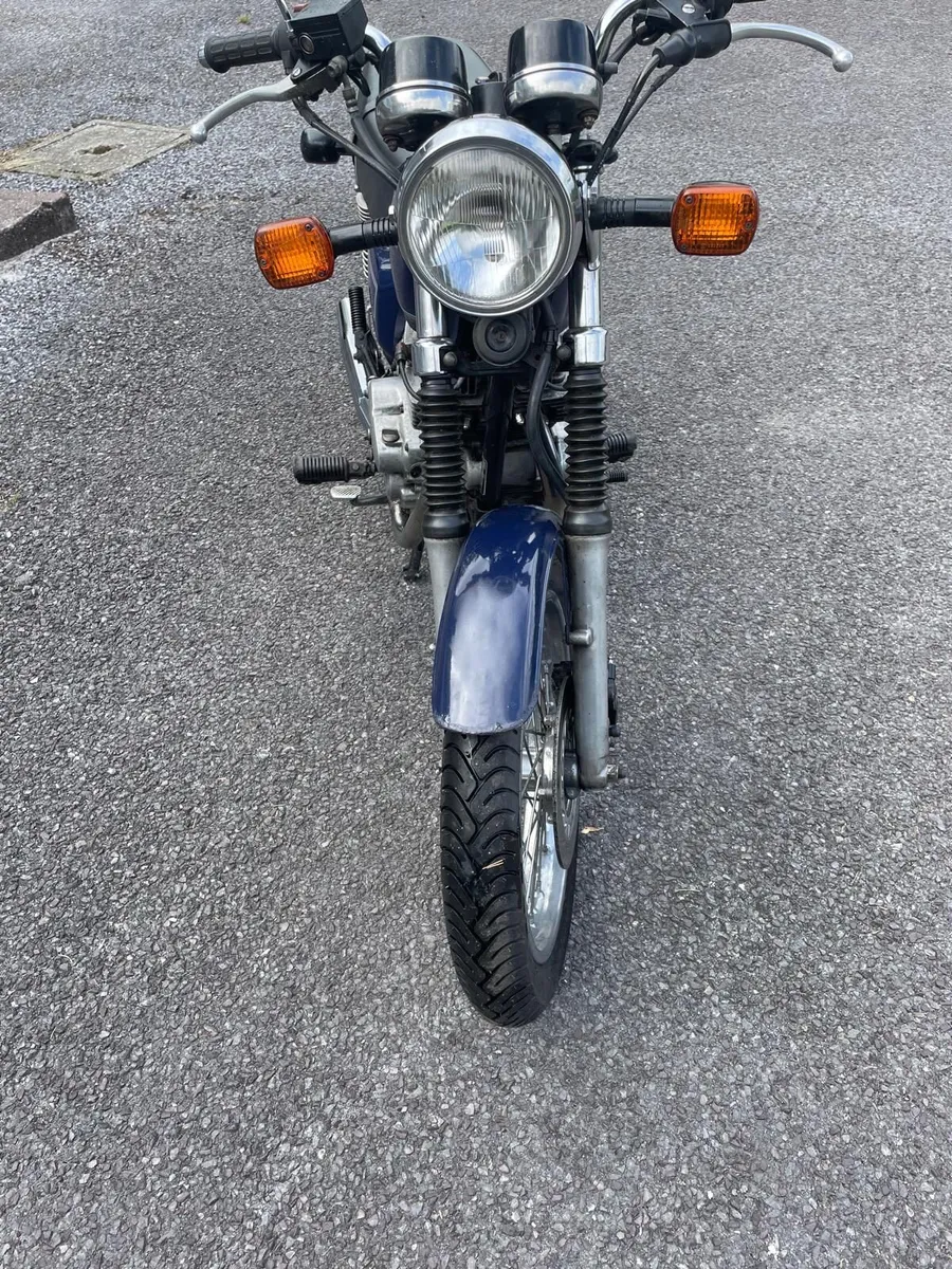 Honda CD 250 - Image 4