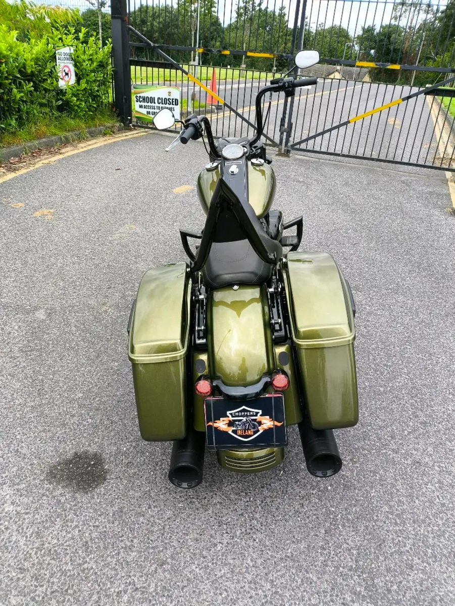 HARLEY  DAVIDSON ROAD KING 👑 - Image 3