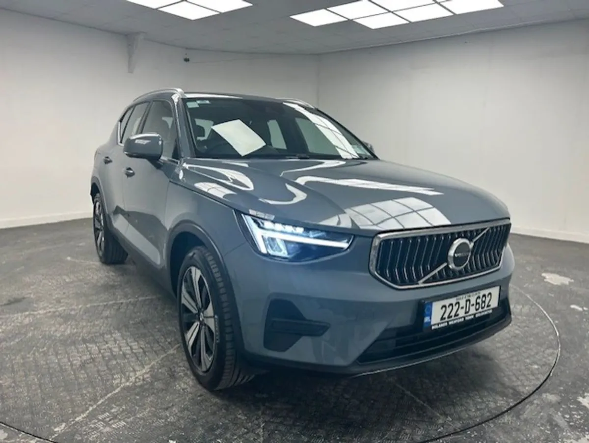 Volvo XC40 T4 Phev 211hp AT7 Plus Bright - Image 2