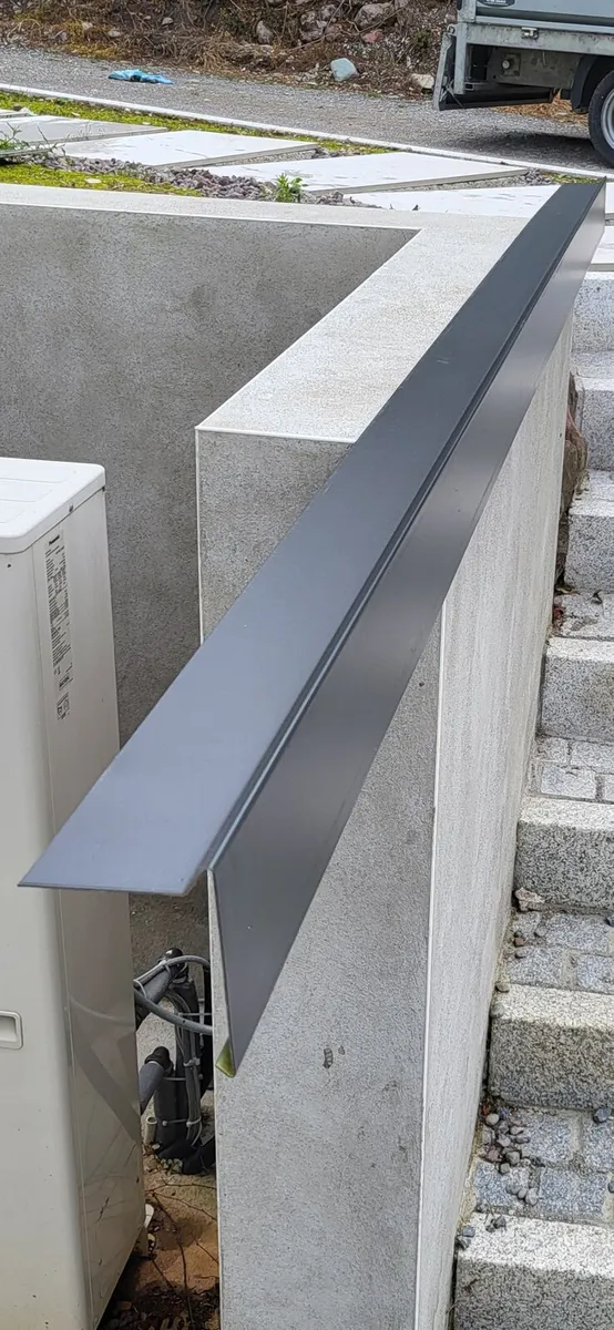 Roof flashing - Image 1