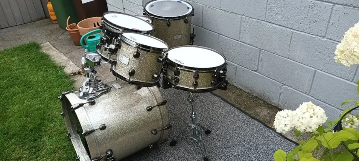 Drum kit - Image 2