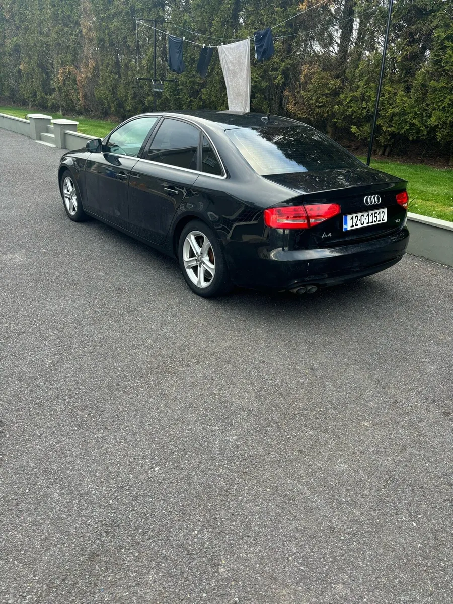 Audi a4 2012 - Image 2