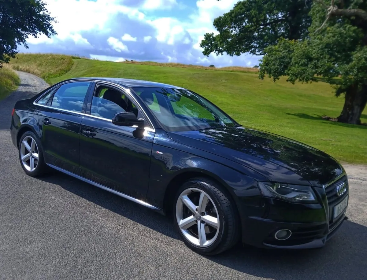 Audi A4 2011 - Image 2