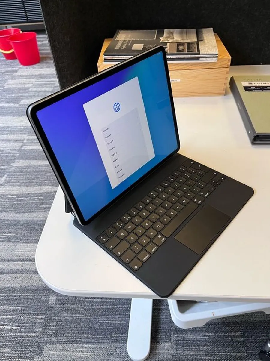 13" iPad M2 - As New - Magic Keyboard, Apple Pencil Pro & Leather Case by Harbor London - Image 1