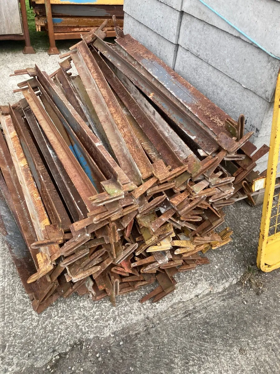 Scaffold - Image 3