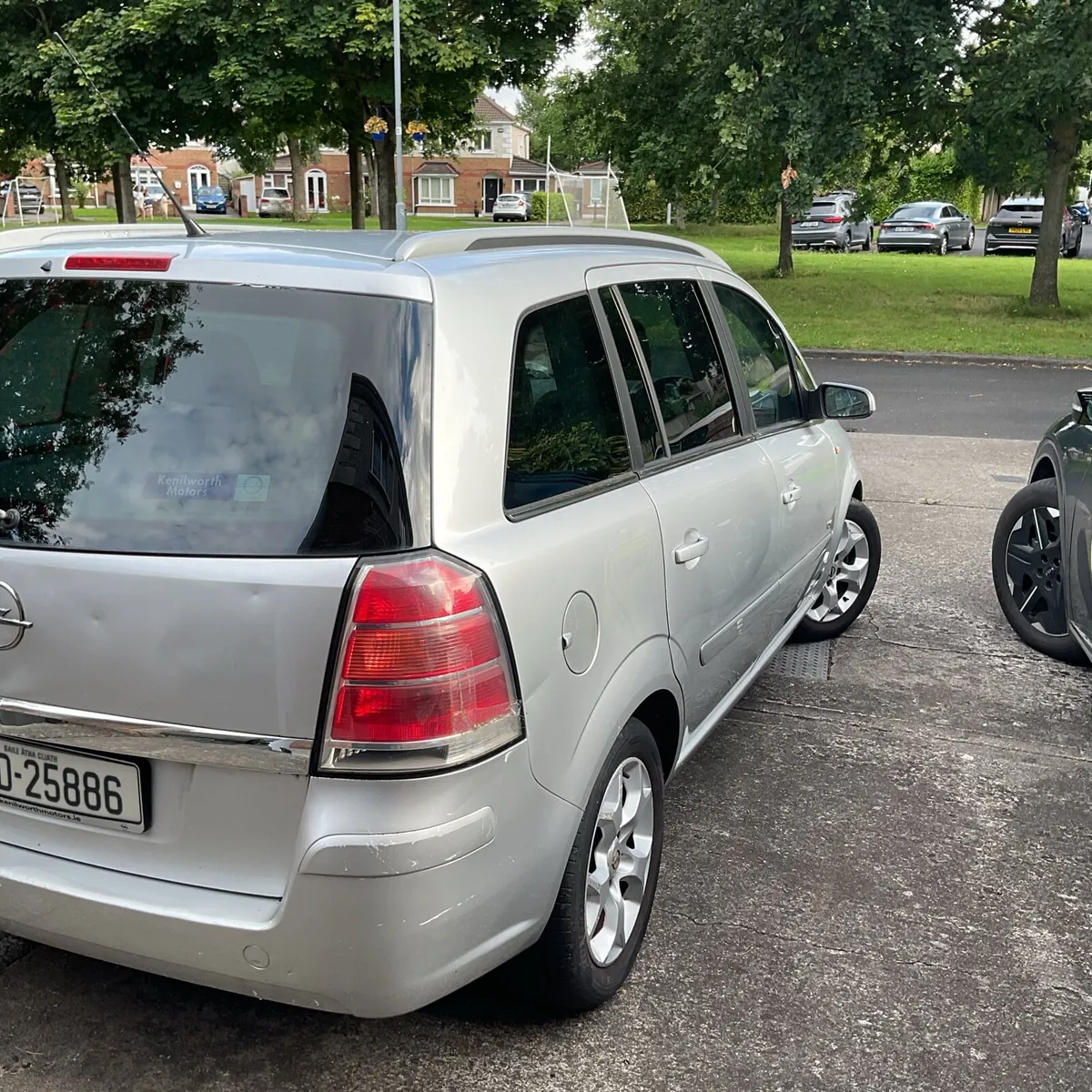 Opel Zafira 1.6 petrol very low mileage no nct - Image 2